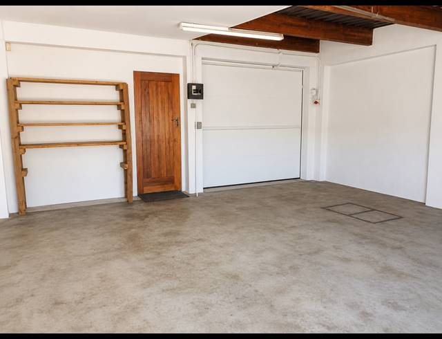 3 BEDROOM TOWNHOUSE FOR SALE IN THREE RIVERS PROPER